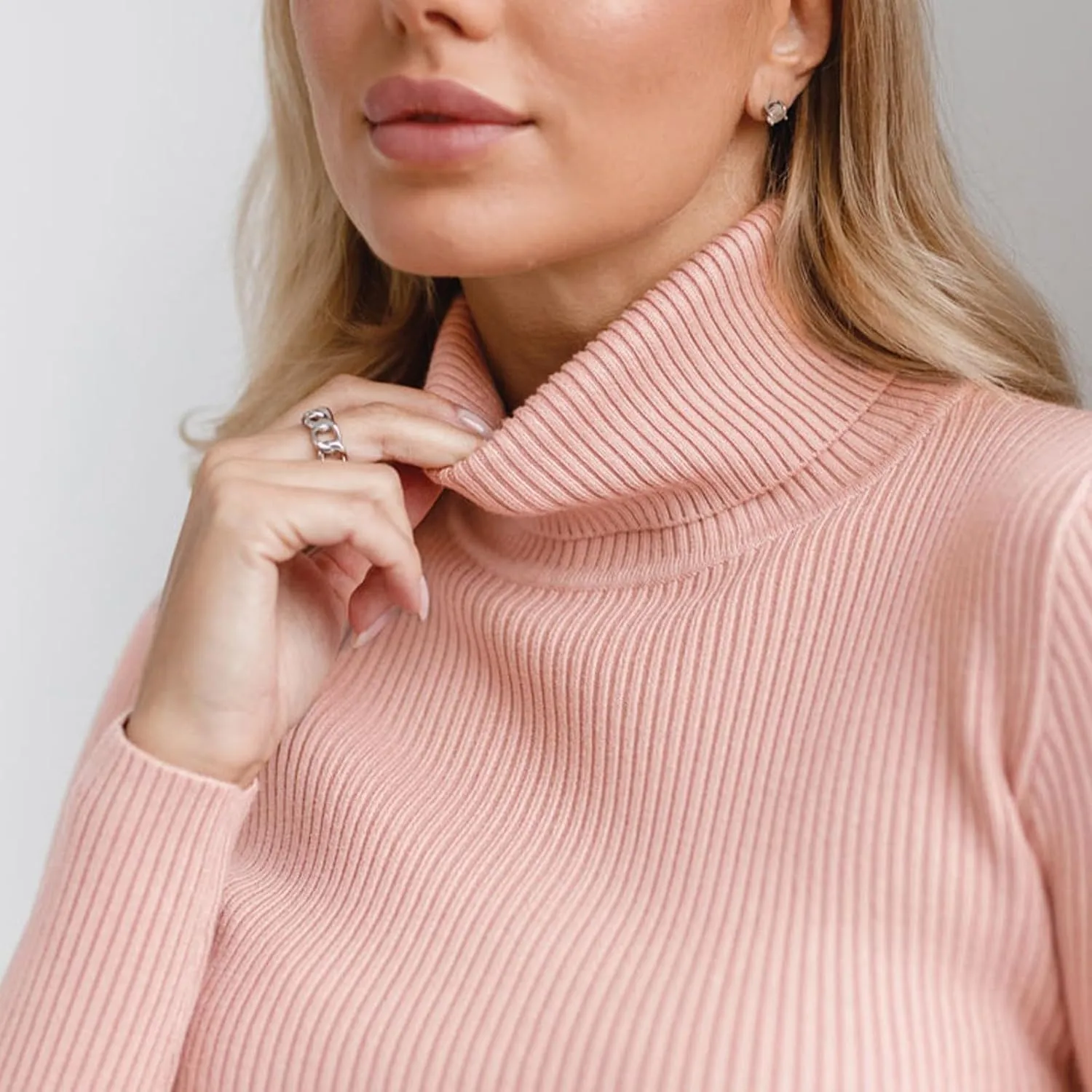 Women's 2024 Fall Long Sleeve Turtleneck T Shirt Ribbed Knit Sweater Slim Fit Basic Casual Fitted Basic Tee Tops